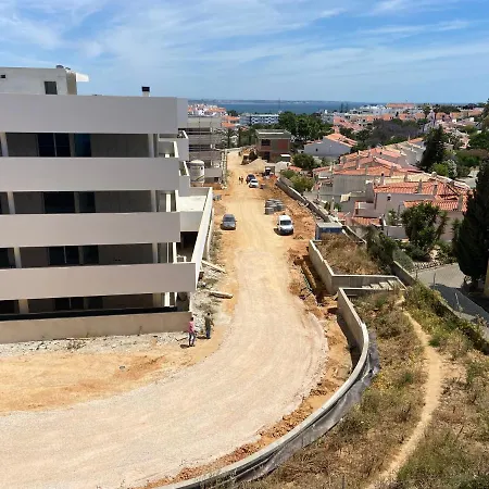 Apartment Bay View One, Stunning 3 Bed With Sea View & Rooftop Pool *
